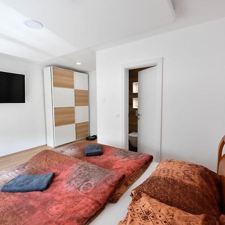 Casa Ax Premium Free Parking Leilighet Maribor Eksteriør bilde
